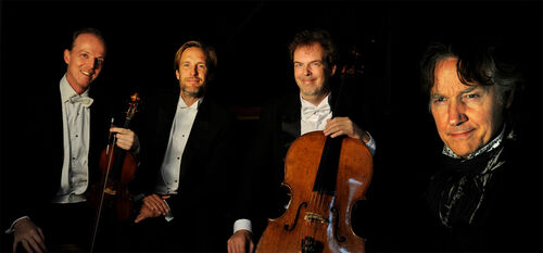 Thom Hoffman & Storioni Trio